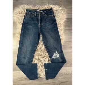 Levi’s Strauss women’s distressed button zipper blue jeans